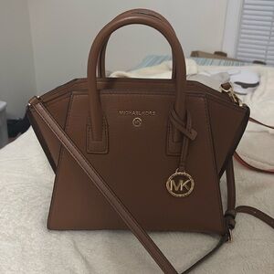 Michael kors luggage crossbody.